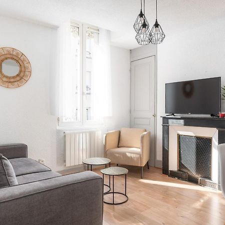 Bel Appartement Renove Grenoble Exteriör bild